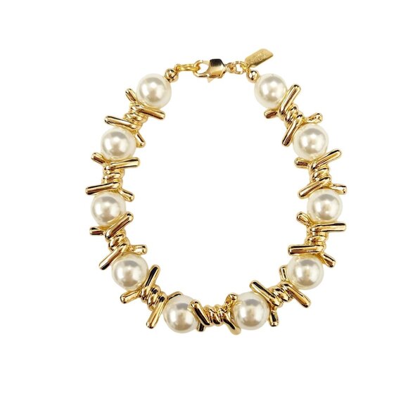 Kenneth Jay Lane, Gold Twist Knotted Pearl Necklace - Picture 3 of 6
